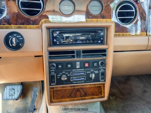 Used 1990 Rolls-Royce Silver Spur II image 34