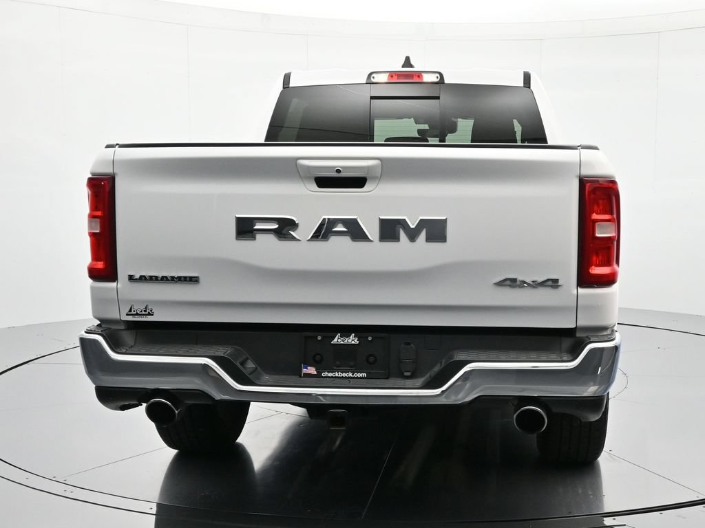 Used 2025 RAM 1500 Laramie AWD/4WD image 6