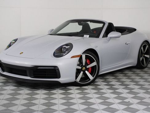Certified 2023 Porsche 911 Carrera 4S AWD/4WD image 34