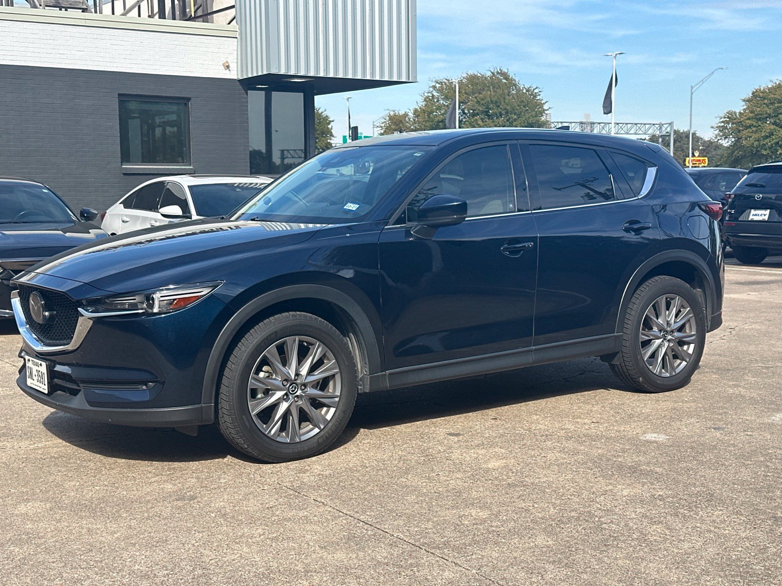 Used 2020 MAZDA CX-5 Grand Touring Reserve AWD/4WD image 2