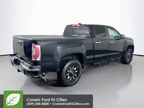 Used 2017 GMC Canyon SLT image 12