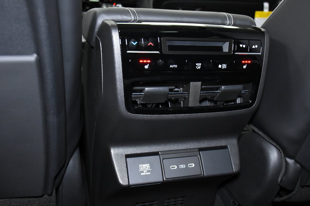 Used 2026 Acura MDX w/ Advance Package AWD/4WD image 32