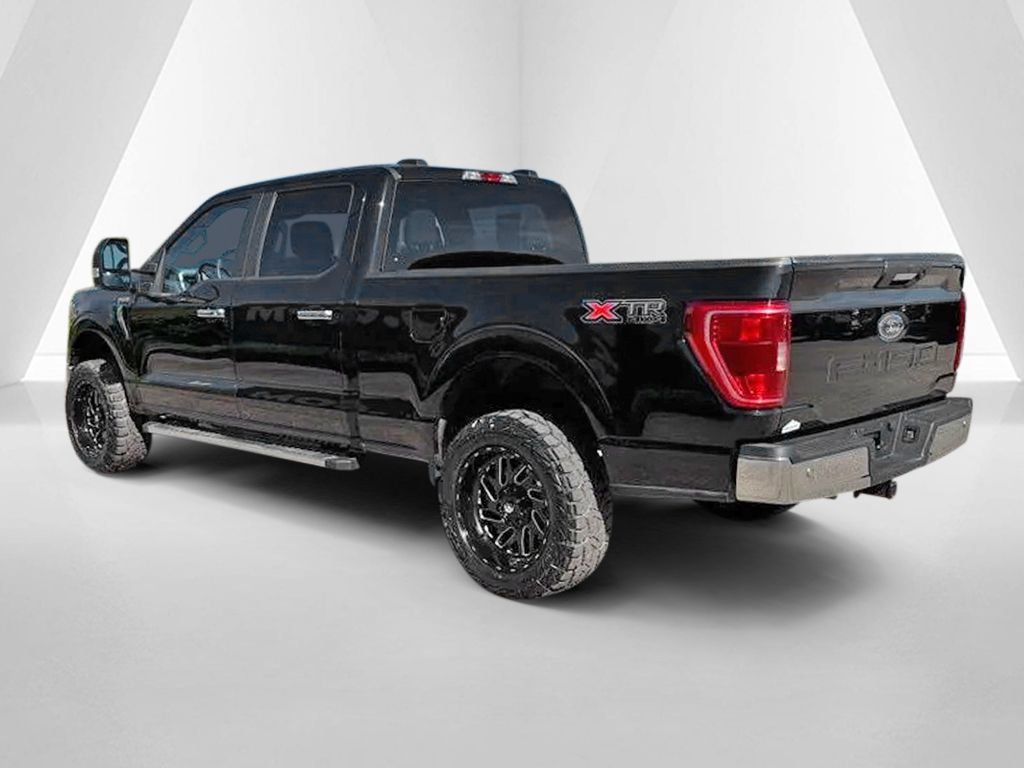 Used 2022 Ford F150 XLT w/ XTR Package AWD/4WD image 5