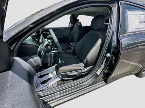 New 2026 Kia K4 FWD image 19