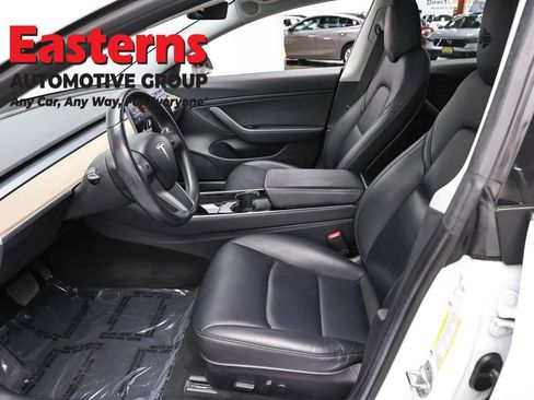 Used 2018 Tesla Model 3 Long Range image 14