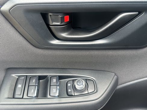 Certified 2025 Subaru Forester Premium AWD/4WD image 16