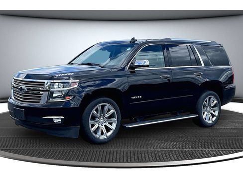 Used 2017 Chevrolet Tahoe Premier AWD/4WD image 15