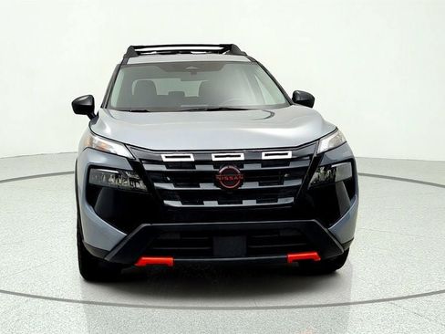 Used 2026 Nissan Rogue SV AWD/4WD image 2