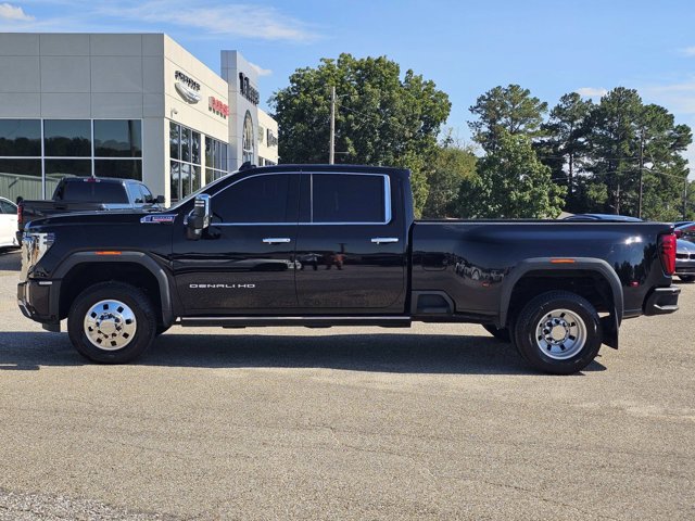 Used 2024 GMC Sierra 3500 Denali w/ Denali Reserve Package AWD/4WD image 12