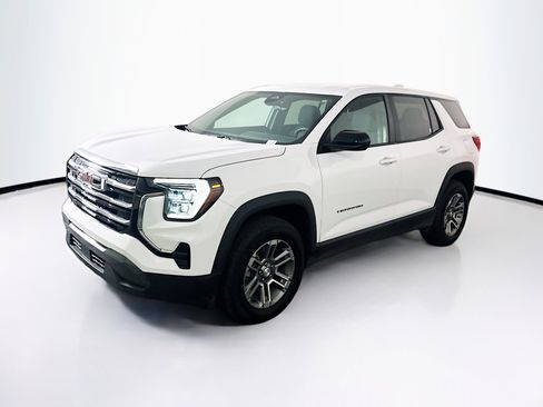 Used 2025 GMC Terrain Elevation image 3