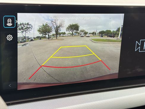 Used 2025 Hyundai Sonata SEL FWD image 18