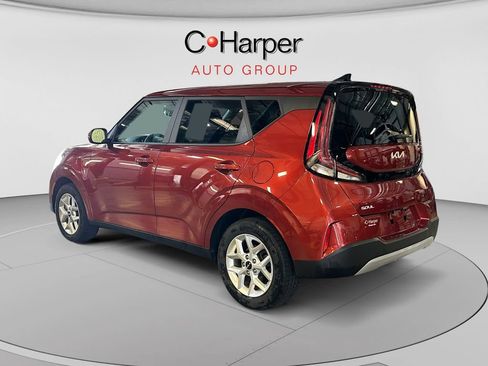 Used 2025 Kia Soul S FWD image 5