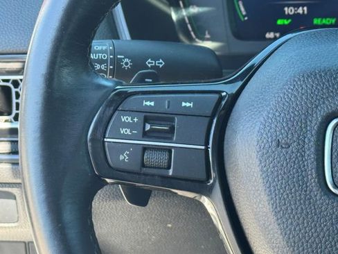 Certified 2025 Honda Civic Sport Touring image 26