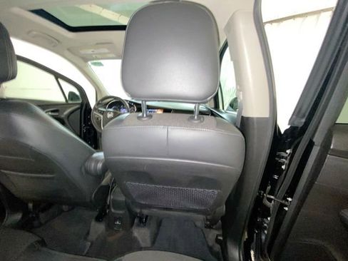 Used 2020 Buick Encore Preferred w/ Safety Package AWD/4WD image 36