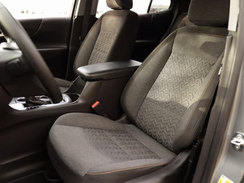 Used 2024 Chevrolet Equinox LT w/ LPO, Floor Liner Package image 20