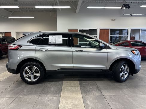 Used 2022 Ford Edge SEL w/ Convenience Package image 12