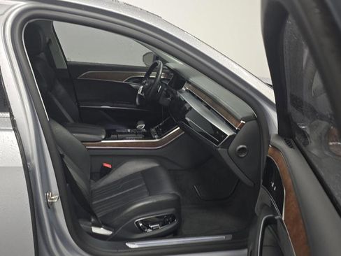 Used 2022 Audi A8 L 3.0T image 6
