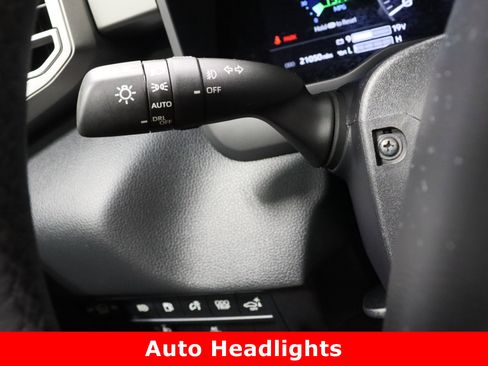 Used 2025 Toyota Sequoia SR5 image 26