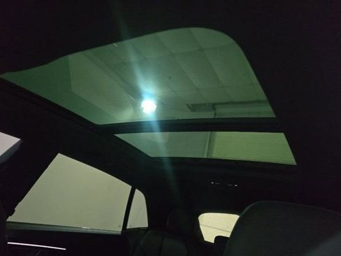 Used 2022 Audi Q8 Premium Plus w/ Premium Plus Package image 4