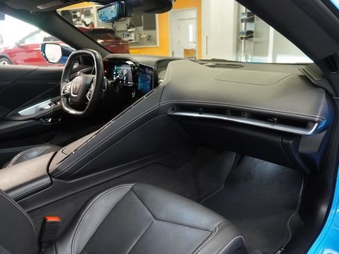 Used 2024 Chevrolet Corvette Z06 RWD image 32