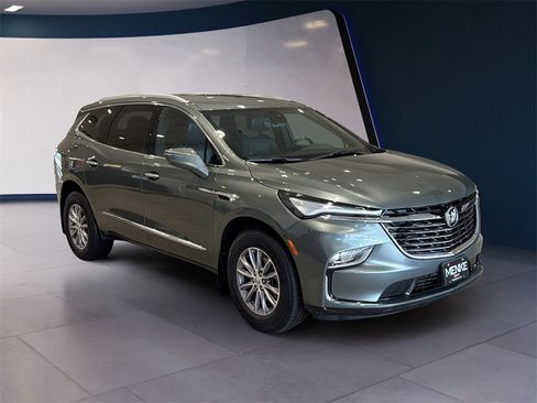 Used 2023 Buick Enclave Essence w/ Sound and Sites Package image 1