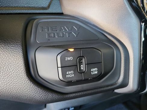 New 2026 RAM 3500 Big Horn AWD/4WD image 33