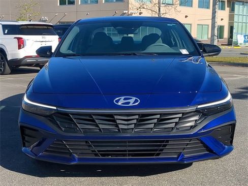 New 2025 Hyundai Elantra Sport image 9