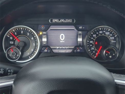 Used 2019 RAM 1500 Laramie image 16