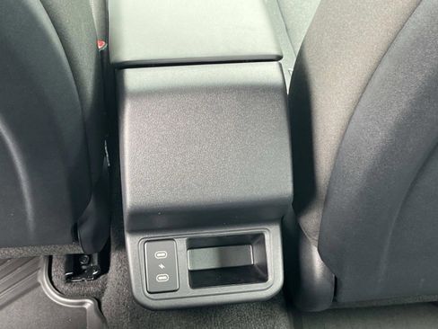 New 2025 Kia K4 LXS image 16