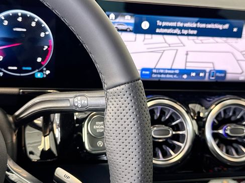 New 2026 Mercedes-Benz GLA 35 AMG 4MATIC image 15