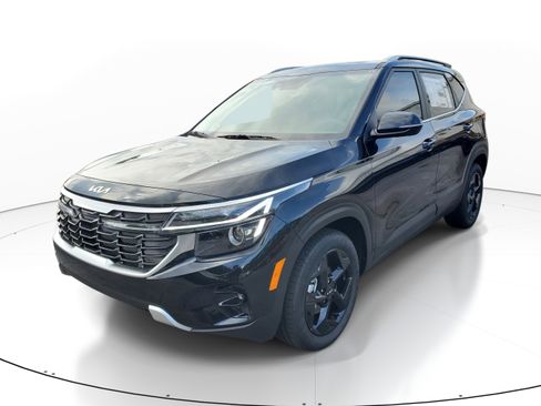 New 2026 Kia Seltos EX w/ EX Sunroof Package FWD image 3
