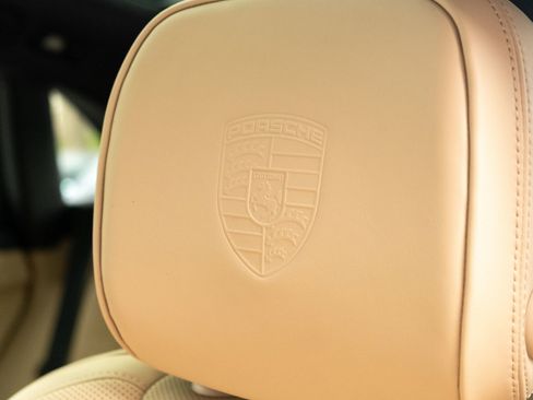 New 2026 Porsche Macan S image 21