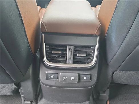 Used 2020 Subaru Outback Touring w/ Popular Package #2 AWD/4WD image 15
