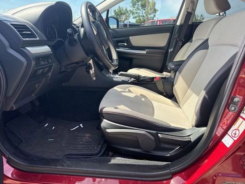 Used 2017 Subaru Crosstrek 2.0i Premium AWD/4WD image 8