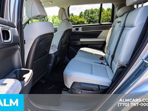Used 2026 Hyundai Santa Fe SEL FWD image 19