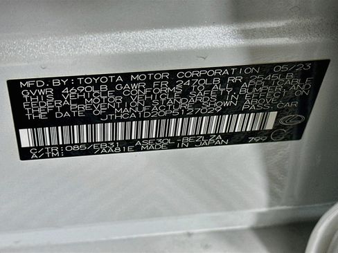 Used 2023 Lexus IS 300 w/ Comfort Package RWD image 12
