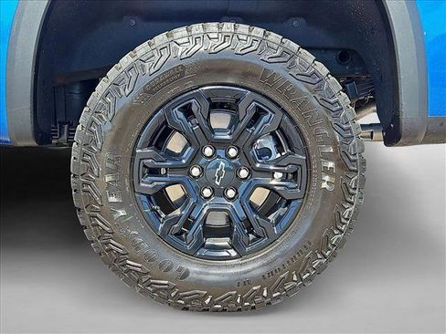 Certified 2024 Chevrolet Silverado 1500 ZR2 w/ Technology Package AWD/4WD image 30