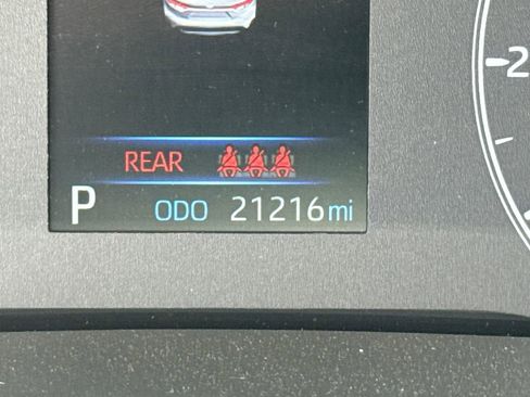 Used 2024 Toyota Corolla LE FWD image 27