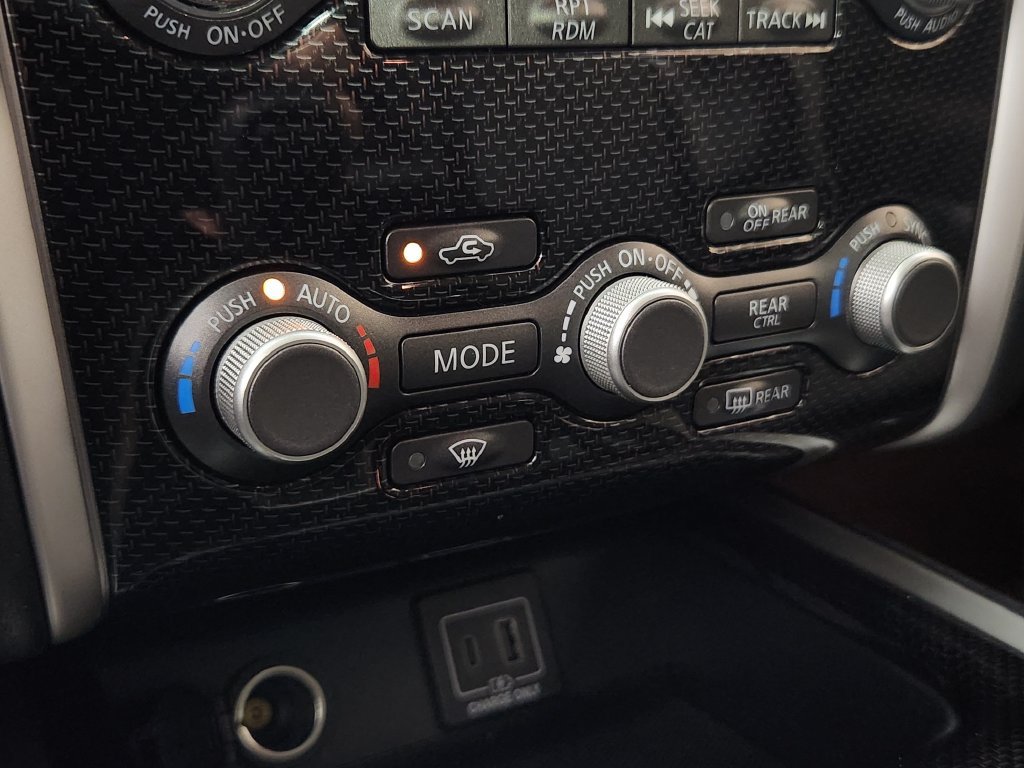 Used 2019 Nissan Pathfinder SL w/ Rock Creek Edition FWD image 30