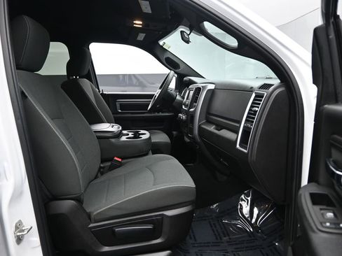 Used 2024 RAM 1500 Classic Warlock image 31