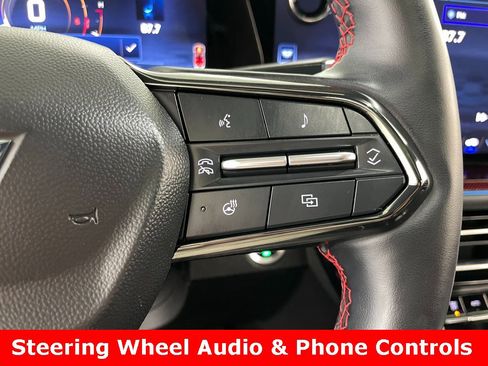 Certified 2024 Chevrolet Traverse RS image 32