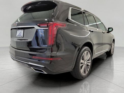 Certified 2025 Cadillac XT6 Premium Luxury image 20
