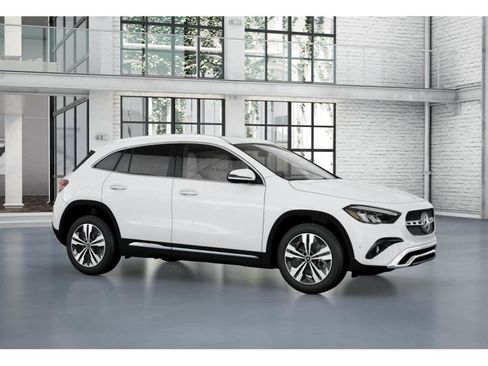 New 2026 Mercedes-Benz GLA 250 4MATIC image 12