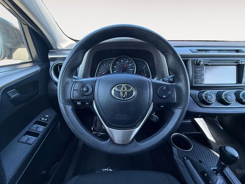 Used 2015 Toyota RAV4 LE image 13