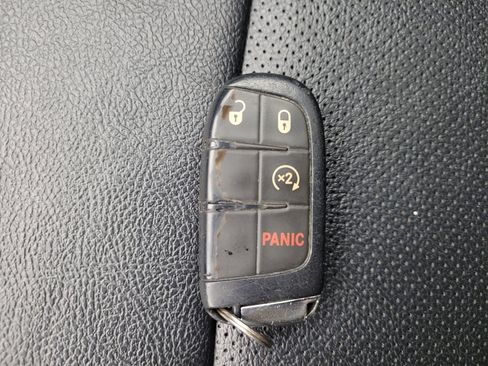 Used 2021 Jeep Compass Limited AWD/4WD image 32