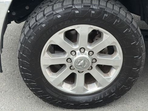 Used 2022 RAM 2500 Laramie AWD/4WD image 16
