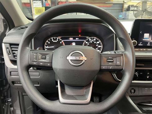 Certified 2026 Nissan Rogue S image 20