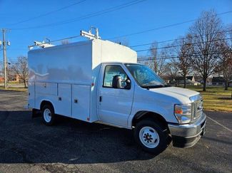 New 2024 Ford E-350 and Econoline 350 Super Duty w/ Power Windows & Locks Group video 1