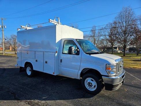 New 2024 Ford E-350 and Econoline 350 Super Duty w/ Power Windows & Locks Group image 1