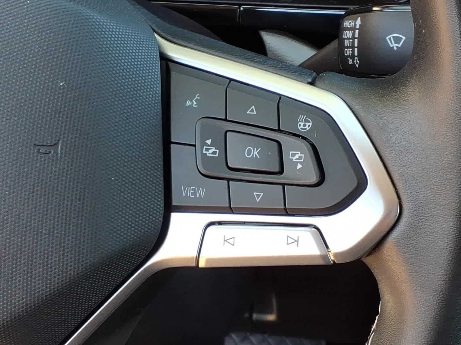 Used 2022 Volkswagen Taos S AWD/4WD image 17